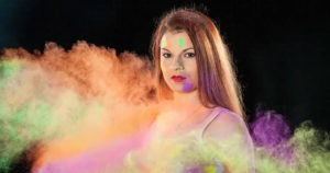 ハロウィンメイクのやり方によってド派手に注目を集める方法