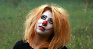 ハロウィンメイクを超怖い仕上がりにするための4つの方法！