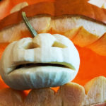 ハロウィン飾り付けを手作りで簡単におしゃれな玄関にする方法